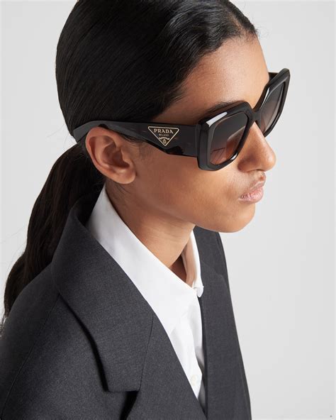 Sunglasses with Prada logo 